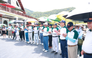 Khoảnh khắc giao lưu giữa các golfer tại VITV Golf Tournament 2025