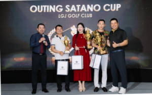Trao Cup LGJ tại Year End Party 2025